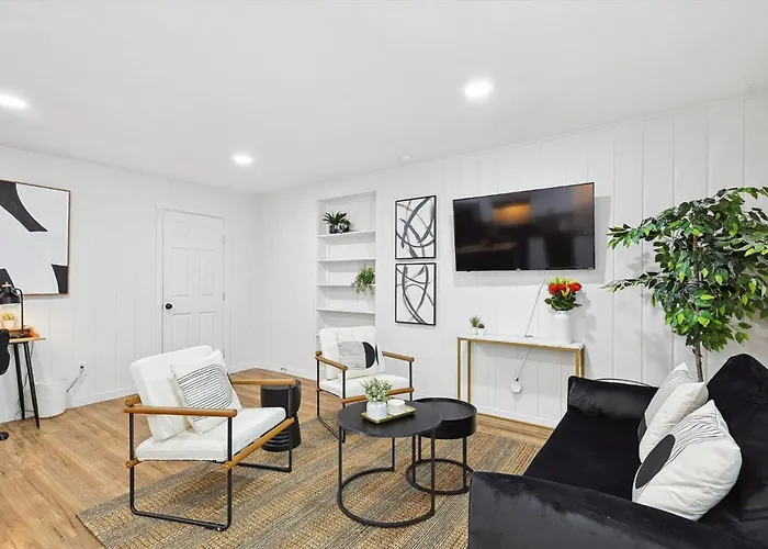 Apartment Delightful 1br 1ba Cozy Flat