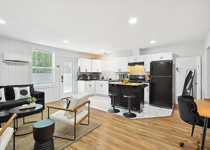 Delightful 1br 1ba Cozy Flat Fort Worth