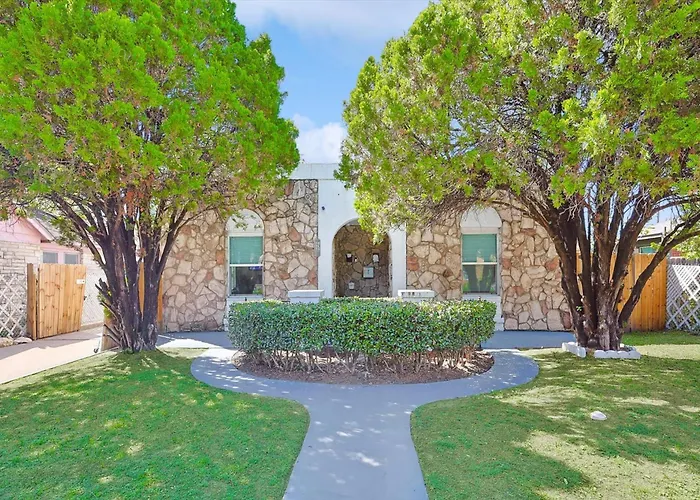 Delightful 1br 1ba Cozy Flat *